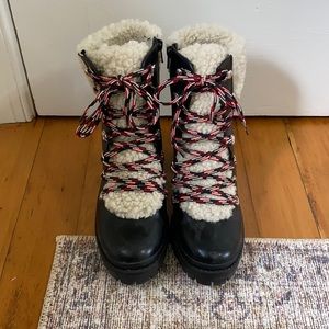 Universal Thread Shearling Hiking Boots